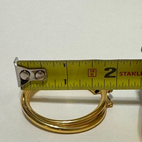 6 Assorted Gold Tone Hoop Pierced Earrings - Picture 3 of 9